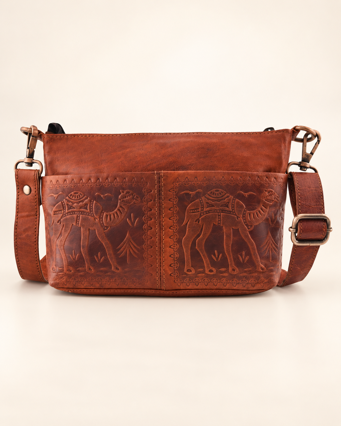 Nova Flat Bag S | Slim Leather Crossbody Bag | EL VEENU