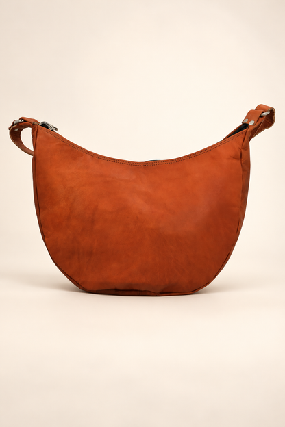 Mira | Half Moon Leather Shoulder Bag | EL VEENU