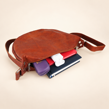 Demi-Lune Bag | Half Moon Leather Crossbody Bag | EL VEENU